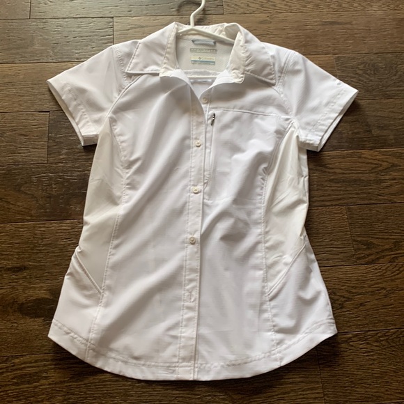 Columbia Button up - Size Small - Picture 1 of 6
